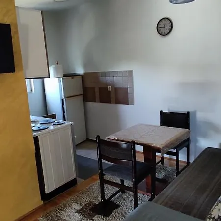Sobe Apartamento *